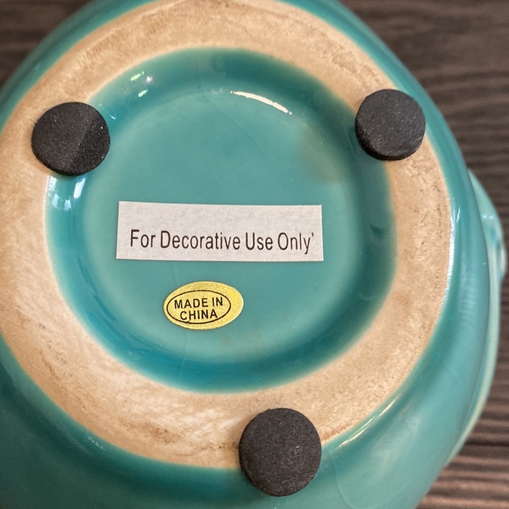 Seafoam green ceramic bird container. 4” diameter across opening. Cute! - Picture 9 of 11